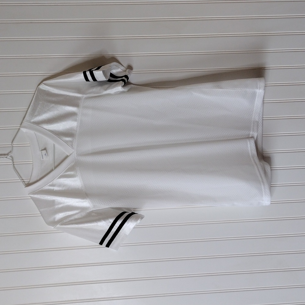 White jersey